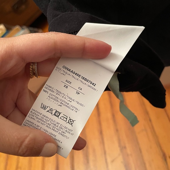 OFF-WHITE Virgil Abloh Tee - Picture 3 of 7